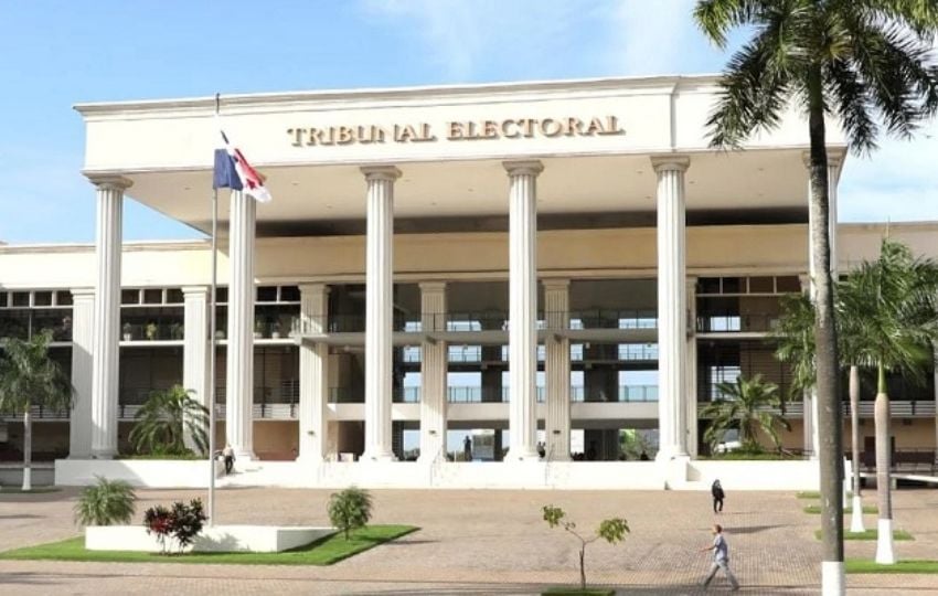  Tribunal Electoral comparte registro de inscritos en partidos políticos