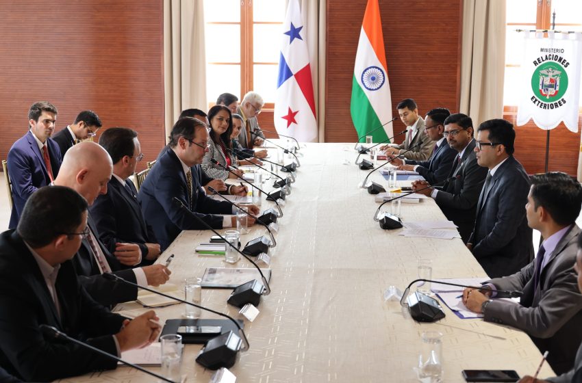  Panamá afianza relaciones diplomáticas y de cooperación con India