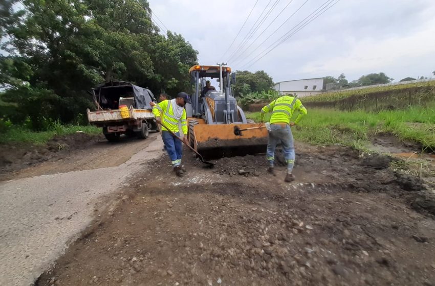  MOP rehabilita calzada en puntos críticos de la capital