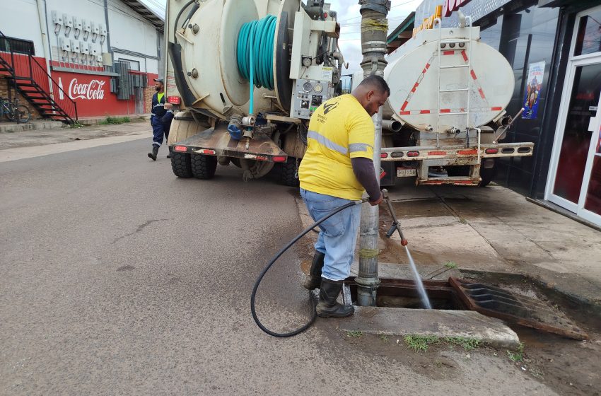  MOP continúa atendiendo sistema de drenajes colapsados