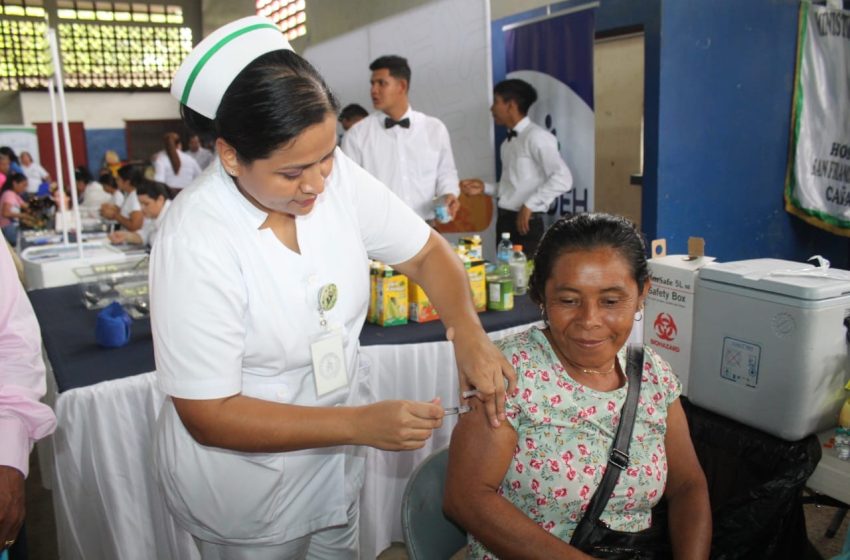  Panamá sobrepasa el millón de dosis aplicadas contra la influenza