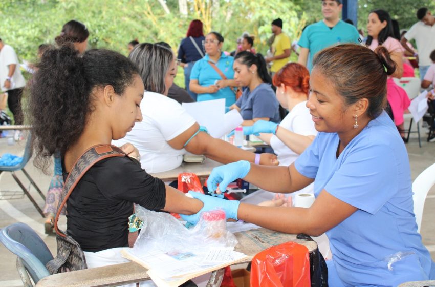  Cientos de personas tramitaron su carnét blanco de salud en Panamá Norte