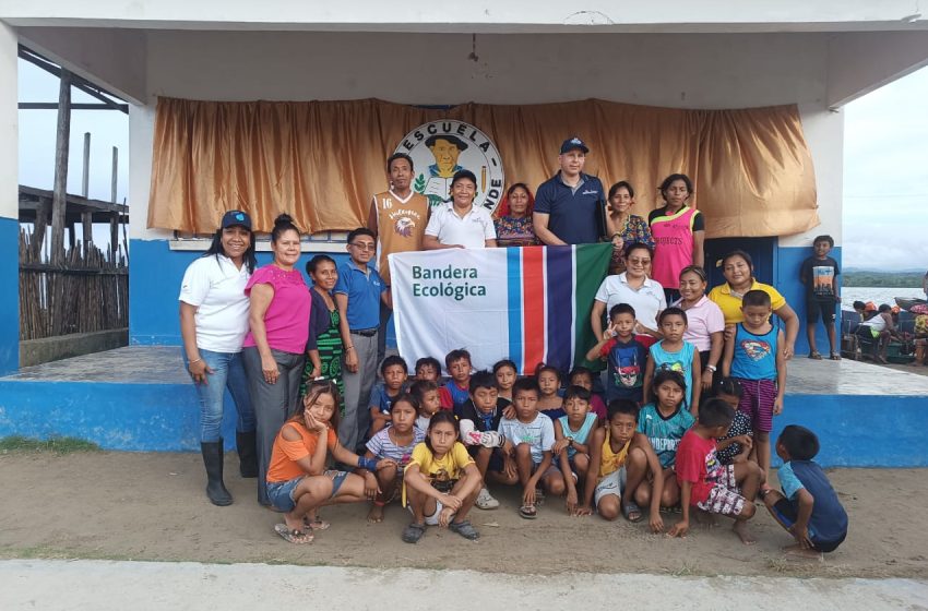  Once centros educativos en Guna Yala se suman al programa Bandera Ecológica