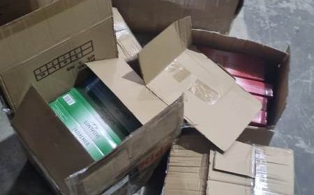  Aduanas retiene nuevo cargamento de cigarrillos valorado aproximadamente en 30 mil dólares