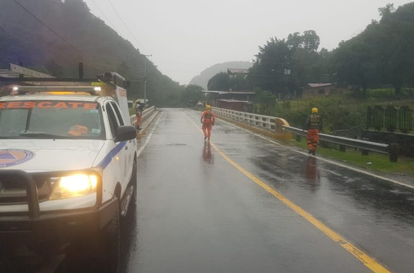  Sinaproc baja la alerta de roja a amarilla en varias regiones del país