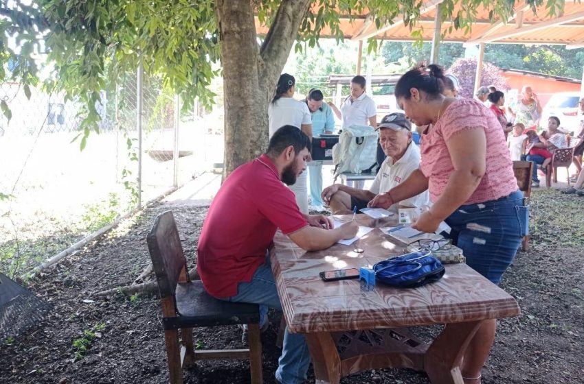  Realizan gira de salud integral por emergencia en Búcaro de Tonosí