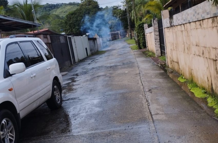  Vectores en Panamá Norte nebulizan áreas afectadas por las lluvias