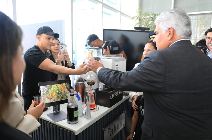  Presidente Mulino inaugura el Espacio del Emprendedor