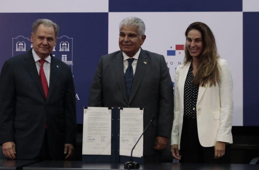  Gobierno contrata empresa para actualizar el Plan Maestro del Tren Panamá-David