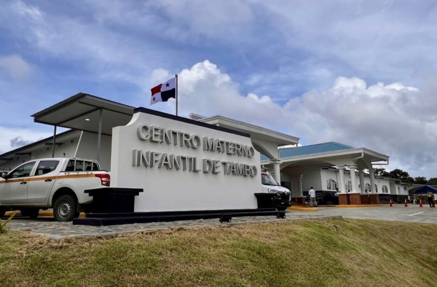  Inauguran Centro Materno Infantil de Tambo