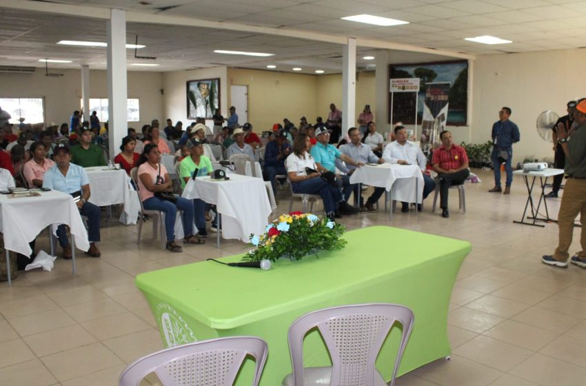  Capacitan a productores de Panamá Oeste sobre Producción Sostenible y Manejo Tecnológico