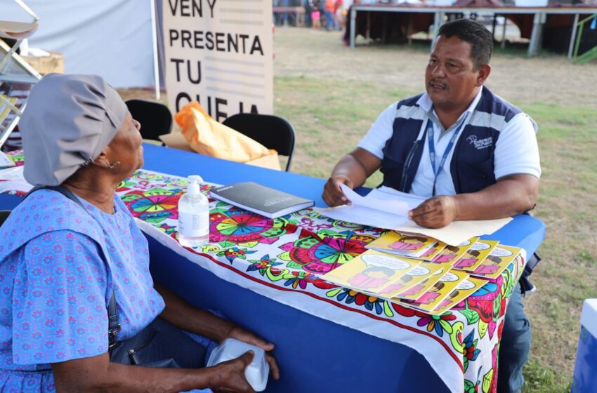  Defensoría promueve Derechos de las mujeres en la Feria de Santa Fe en Darién