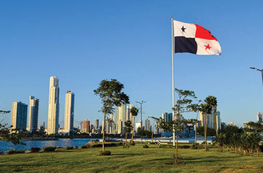 Panamá proyecta superar los mil millones de dólares en exportaciones en 2025, anuncia ministro Moltó