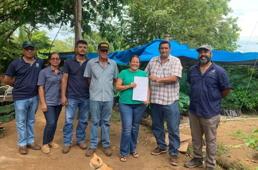 Primera certificación nacional de viveros fue otorgada en Los Santos