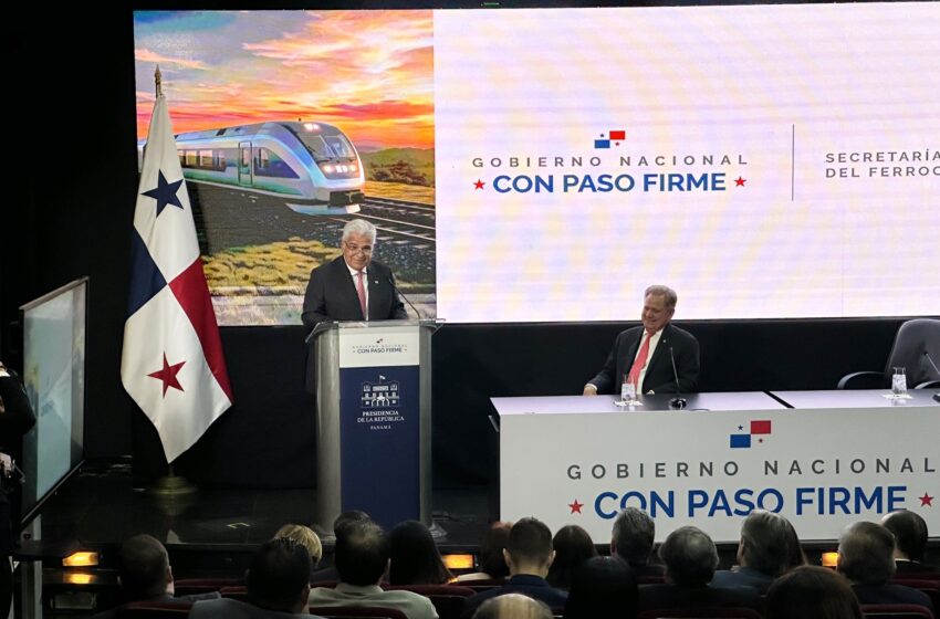 Presidente Mulino anuncia trazado de ruta del ferrocarril y la ubicación de las futuras estaciones