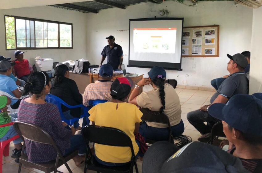 Productores veragüenses se capacitan en elaboración de abono orgánico