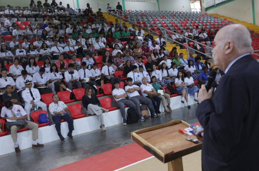 Jornada de inducción al Concurso Nacional de Oratoria 2025 llega a Panamá Oeste