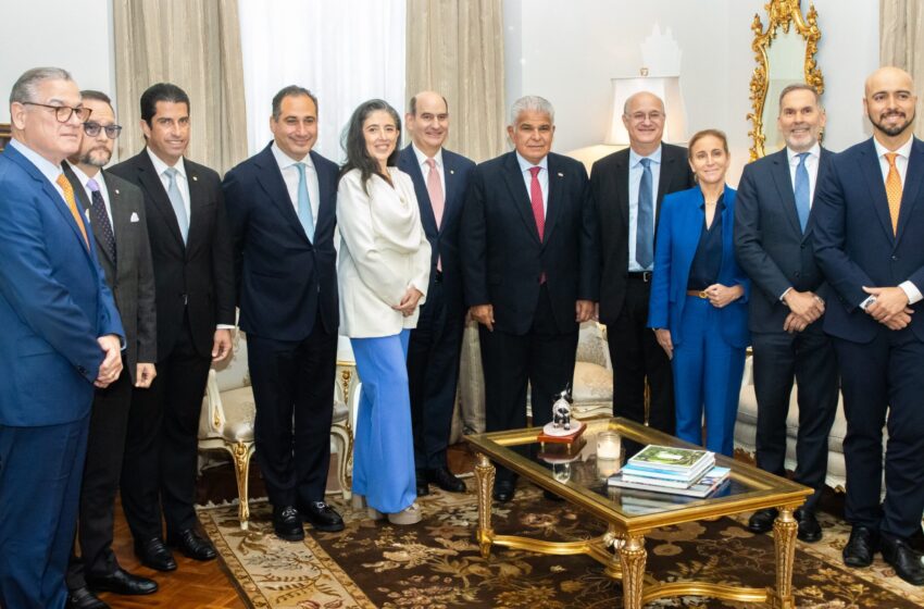 El BID promocionará a Panamá como un ‘hub’ de inversiones y apoyará su ingreso a la OCDE