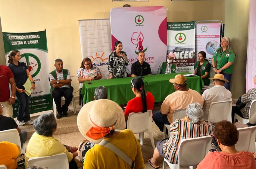 Un total de 500 personas recibieron atención gratuita durante la Jornada de detección de Cáncer de piel en Santiago