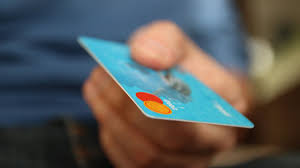 Conozca las mejores tasas de intereses y anualidades en tarjetas de crédito, según la Acodeco