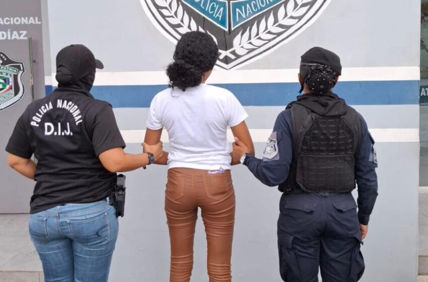 Cae mujer vinculada en estafas a través del robo de cuentas de WhatsApp