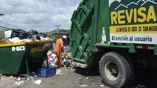 Empresa Revisalud suspenderá la recolección de basura en 47 centros educativos de San Miguelito