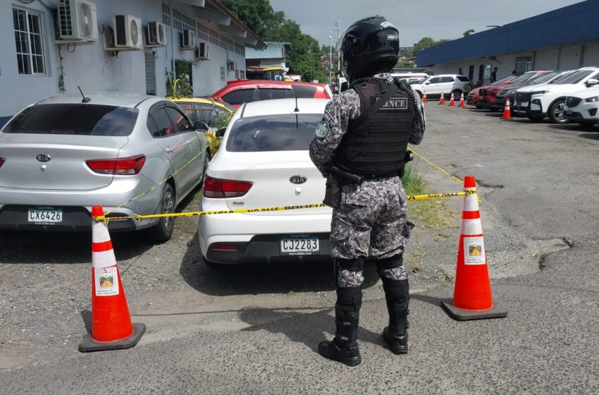  Recuperan vehículo robado en San Miguelito