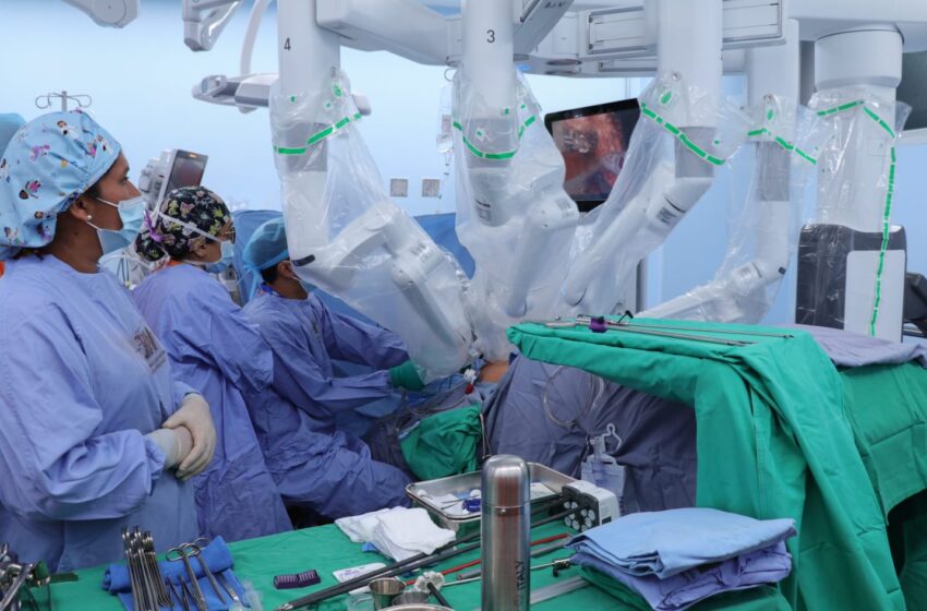  Innovación en salud: ION lidera la primera cirugía robótica en hospital público de Panamá