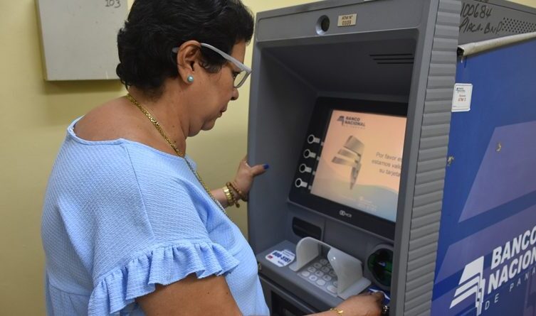 Contraloría refrenda $15 millones para el pago del bono a jubilados y pensionados