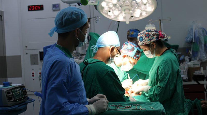 Continúa la reducción de mora en Chiriquí: 8 cirugías de urología y 10 de hernias en un fin de semana