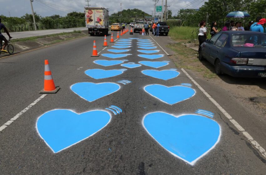  ATTT y familiares recuerdan a víctimas de Las Garzas de Pacora
