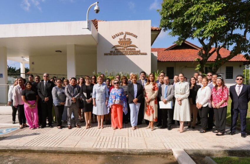  Panamá inaugura su primer Diplomado en Justicia Comunitaria de Paz