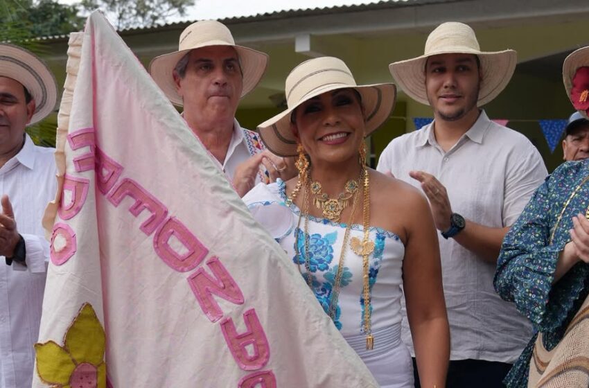 Yanibel Ábrego, presidenta del CD participa en el Festival de la Tradición Campesina