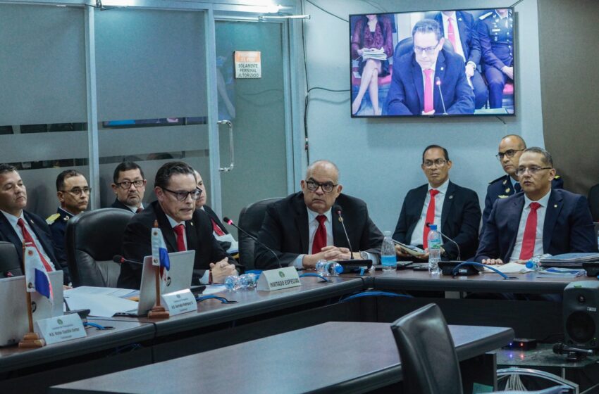 Ministro Abrego sustenta presupuesto de Seguridad Pública para el año 2026