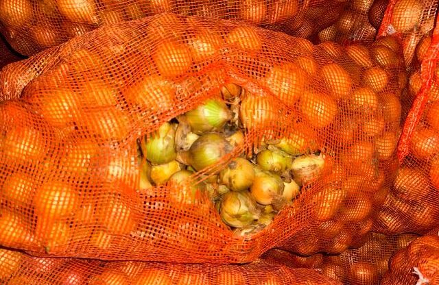 Aduanas retiene cargamento de cebolla en Chiriquí