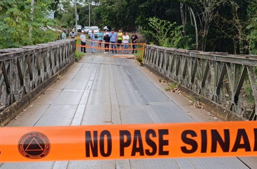 Atienden emergencias en el puente sobre el río Cañazas en Veraguas