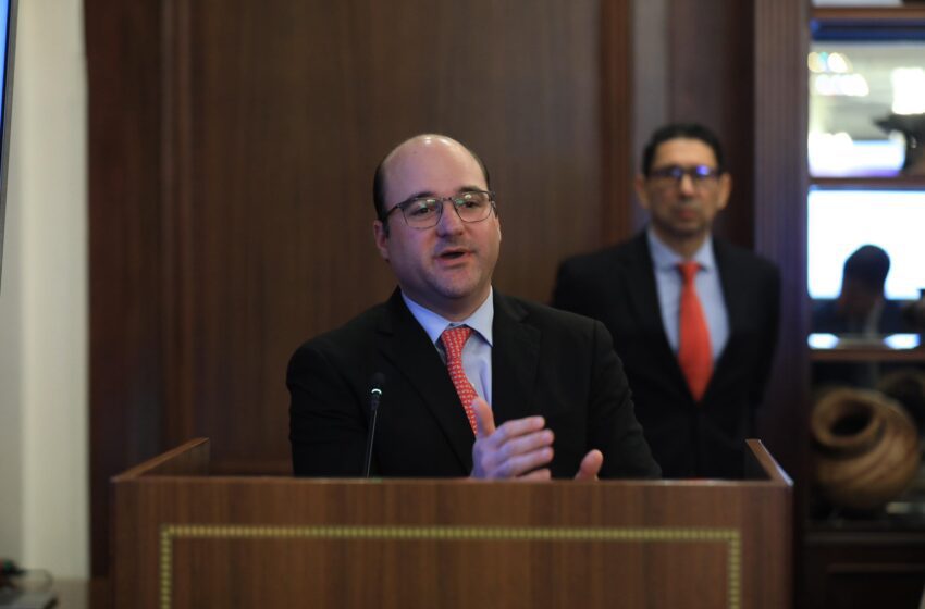  Autorizan a la AIG a contratar servicios estatales de telecomunicaciones hasta 2030