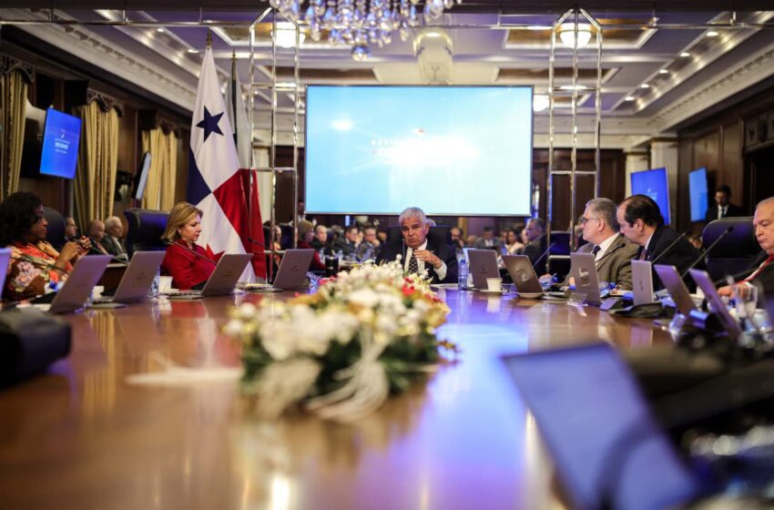  Autorizan compra de helicóptero en el SENAN para atender misiones de seguridad y ayuda humanitaria