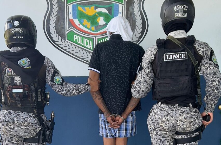  Cuatro aprehendidos, droga y arma de fuego decomisadas en Colón tras acciones operativas