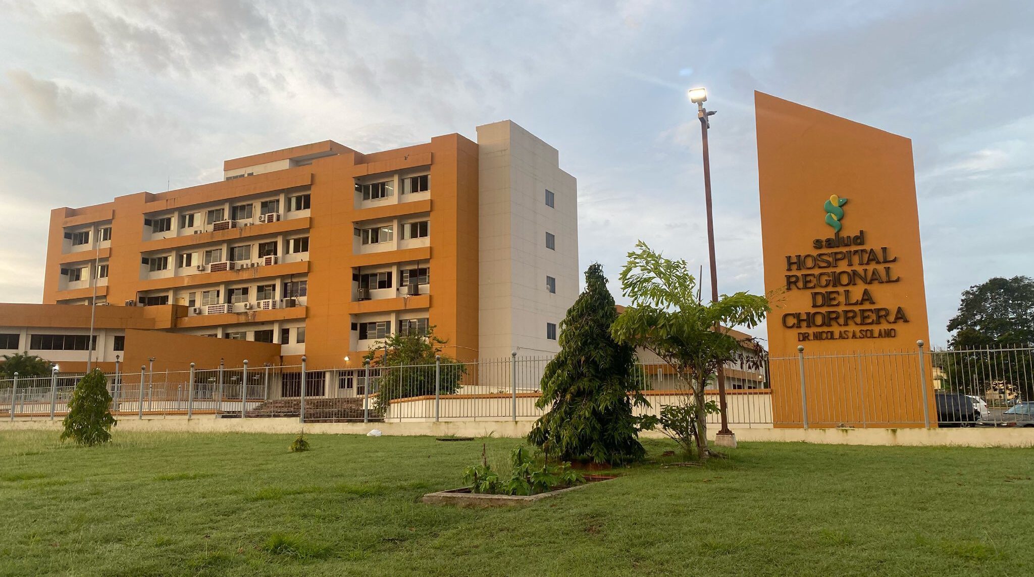 MINSA aclara que el Hospital Nicolás A. Solano mantiene operativos sus  sistemas de aire acondicionado - Decisiones Panamá