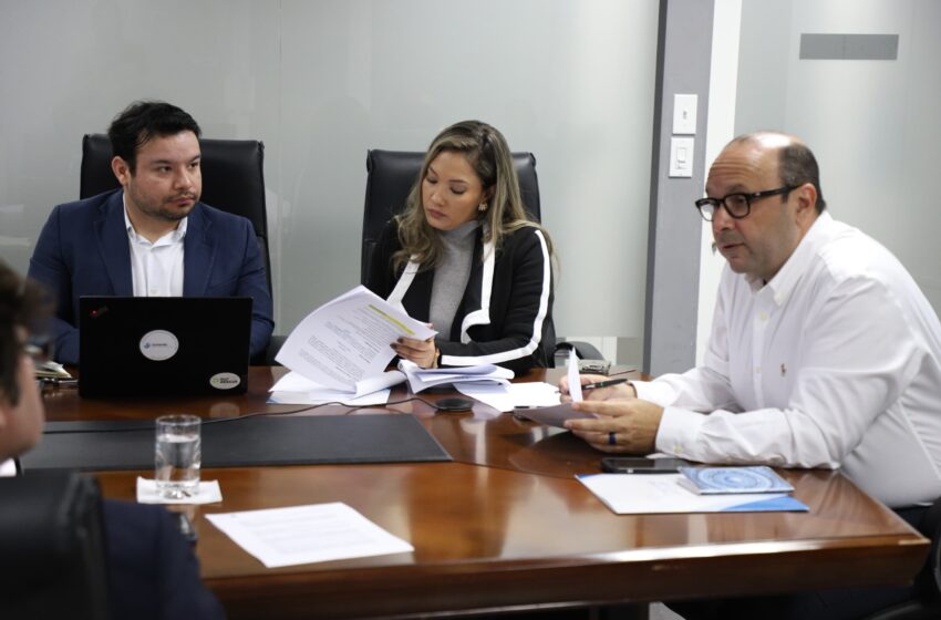  Defensoría del Pueblo de Panamá lidera reunión clave para actualización normativa de la FIO