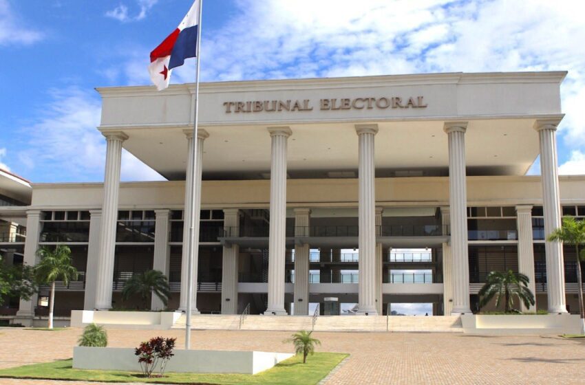  Tribunal Electoral fortalece la cultura democrática con más de 3 mil jóvenes capacitados