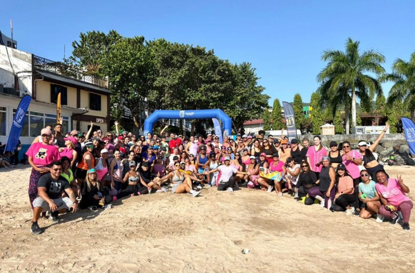 Más de 120 mujeres participaron en “Siente el Ritmo en la Playita” por el Día Internacional de la Mujer