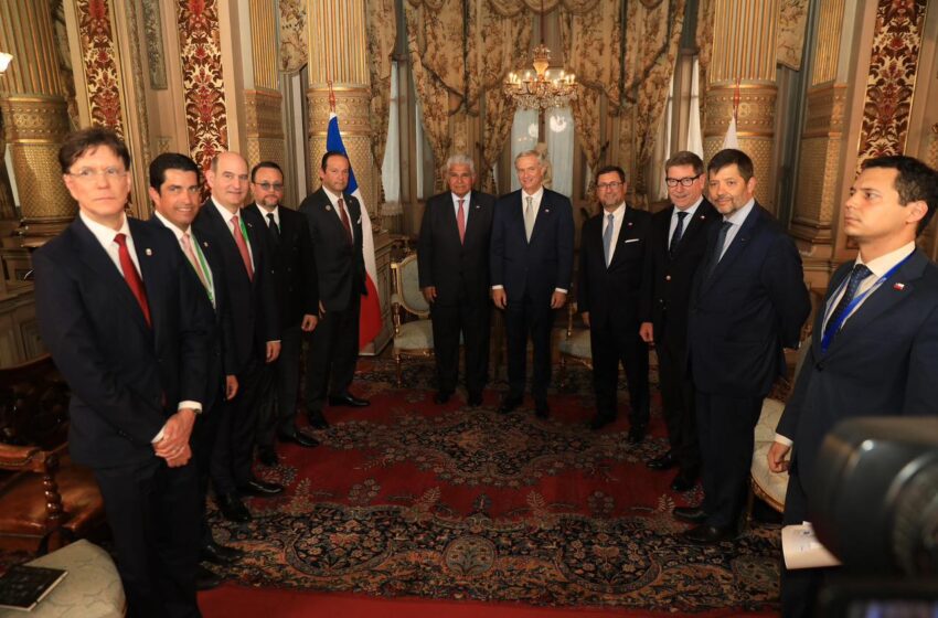  Integración económica y colaboración entre Panamá y Chile abordan Mulino y Kast