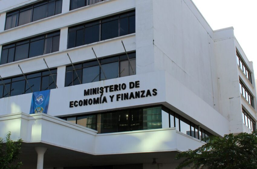  MEF sustenta traslado presupuestario por más de $30 millones para saneamiento en Colón y arbitrajes internacionales
