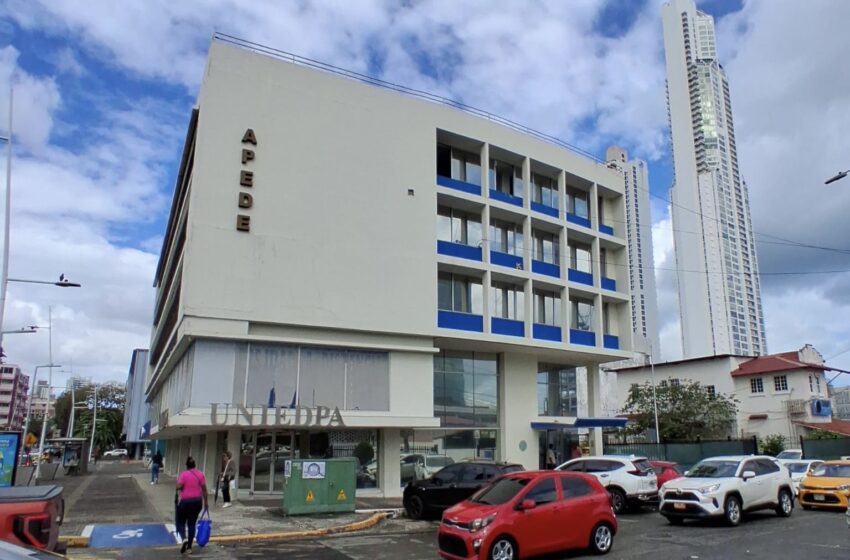  APEDE solicita retiro del proyecto de ley sobre derecho a réplica por riesgos a la libertad de expresión