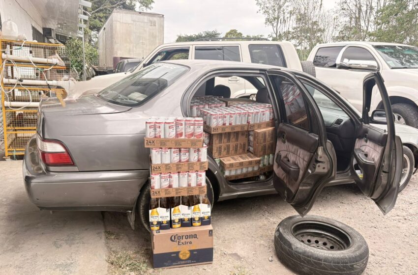  Aduanas retiene más de 2,000 cajas de bebidas alcohólicas por presunto contrabando en zona fronteriza con Costa Rica