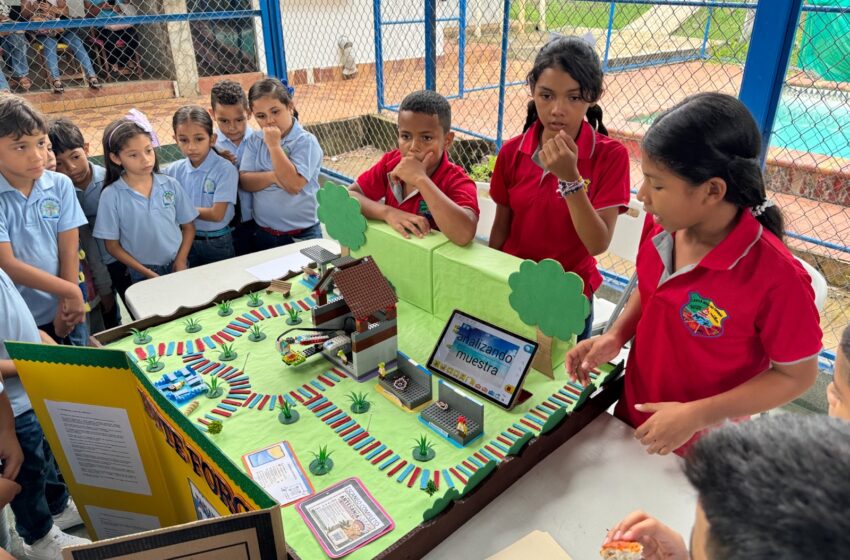  Talento y tecnología: estudiantes brillan en la Olimpiada Regional de Robótica en Azuero