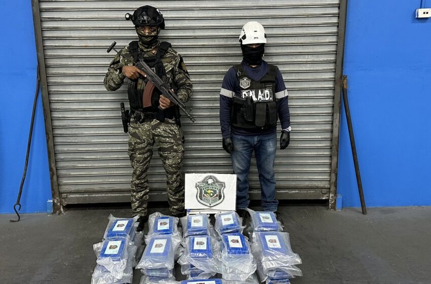  En Bocas del Toro: Decomisan 56 paquetes de presunta droga en contenedor con destino a Gran Bretaña