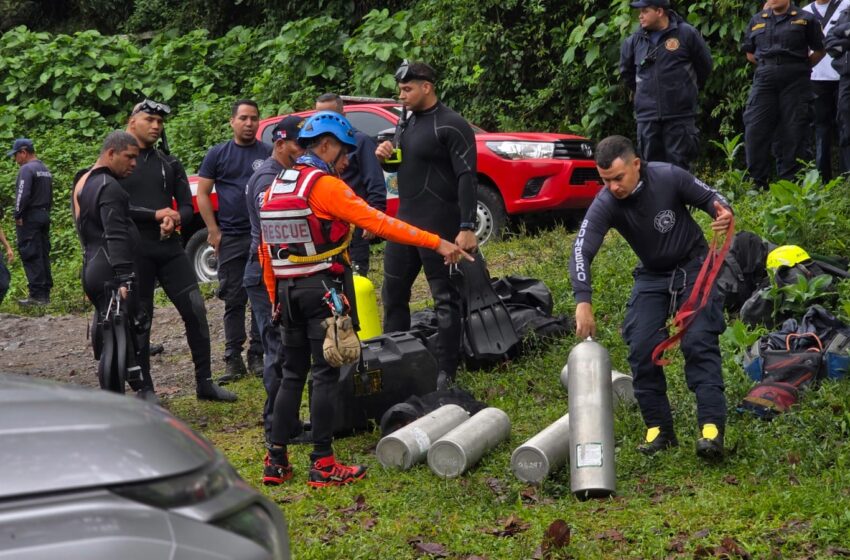  Aumentan a 77 los rescatistas y amplían radio de búsqueda de desaparecido en Macho de Monte